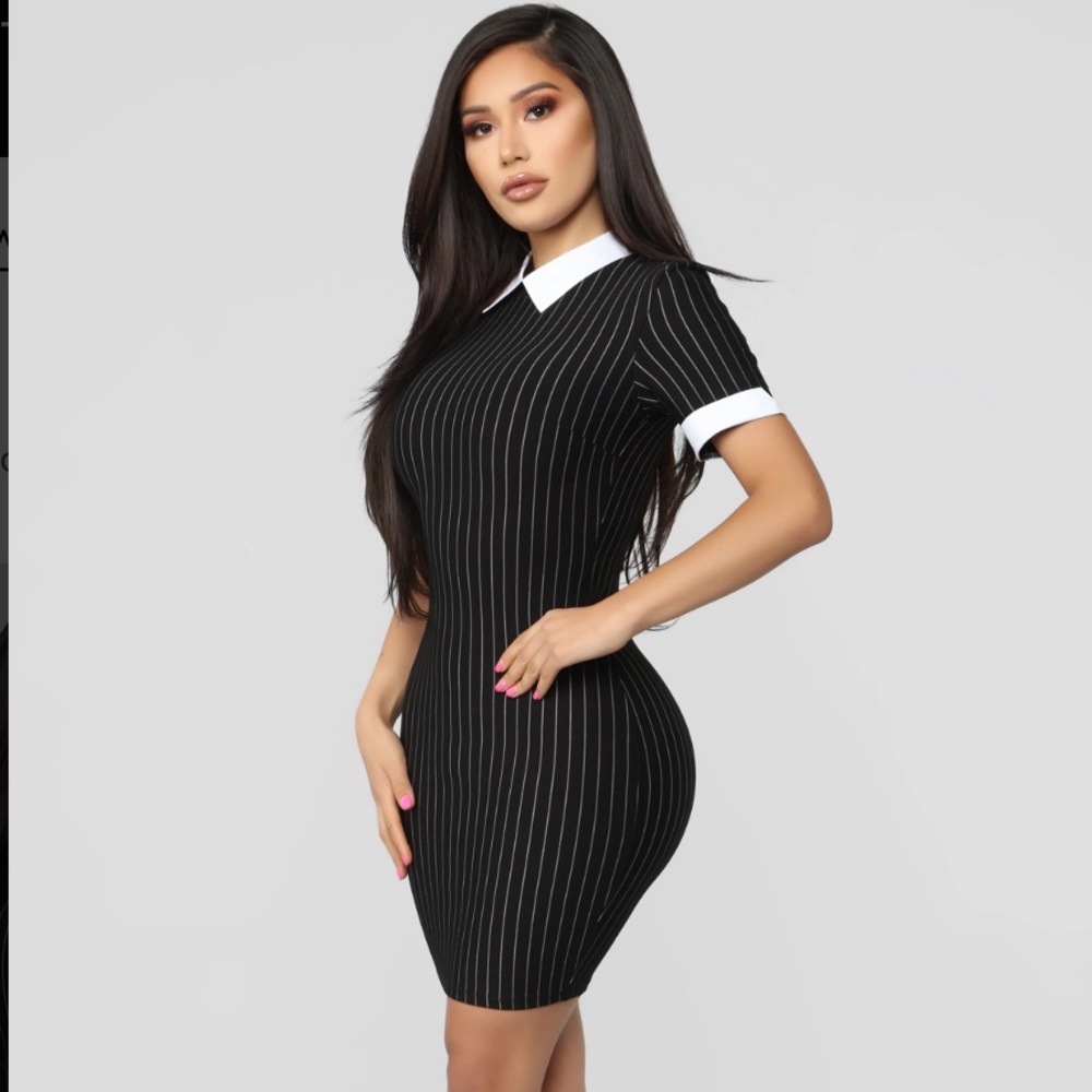 Week Day Collared Dress - Picture 5 of 6